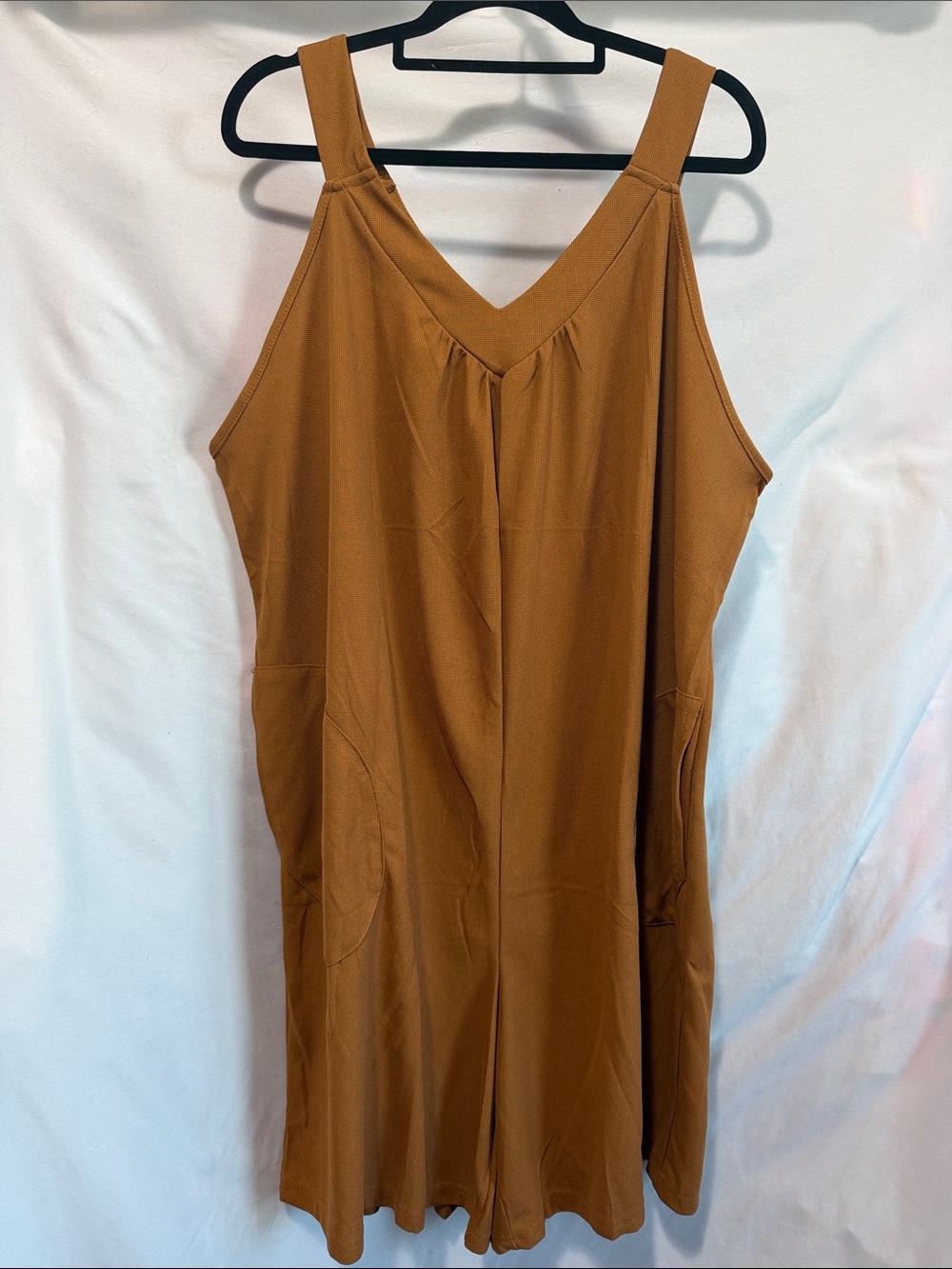 Sleeveless V-Neck Romper in Rust